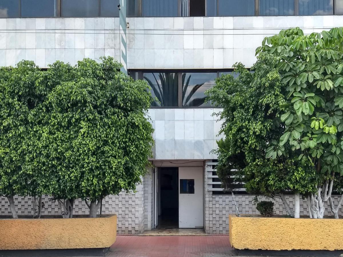 Hotel Central Ciudad Nezahualcóyotl エクステリア 写真
